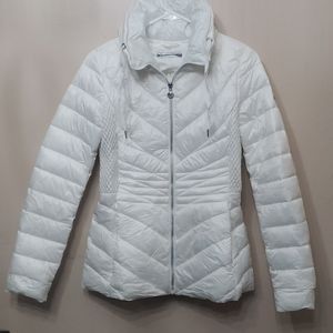 Bernardo Fashions EcoPlume Packable Chevron Puffer